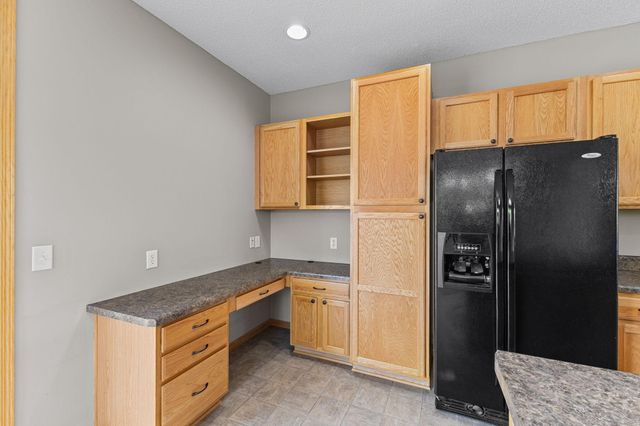 11941 Emery Village Drive N 2101, Champlin, MN 55316