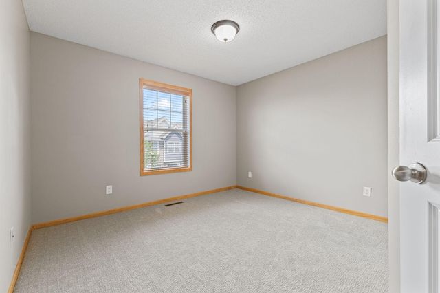 11941 Emery Village Drive N 2101, Champlin, MN 55316