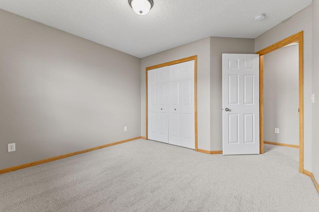 11941 Emery Village Drive N 2101, Champlin, MN 55316