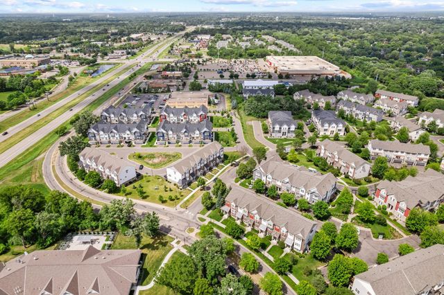 11941 Emery Village Drive N 2101, Champlin, MN 55316