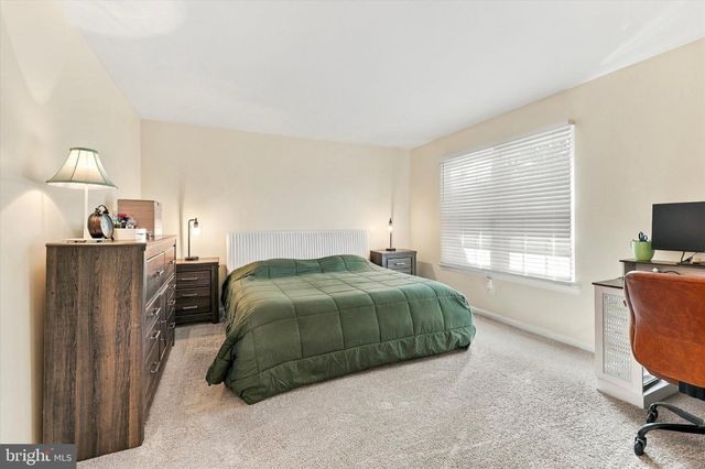 14 HATTARAS CT, Bordentown, NJ 08505