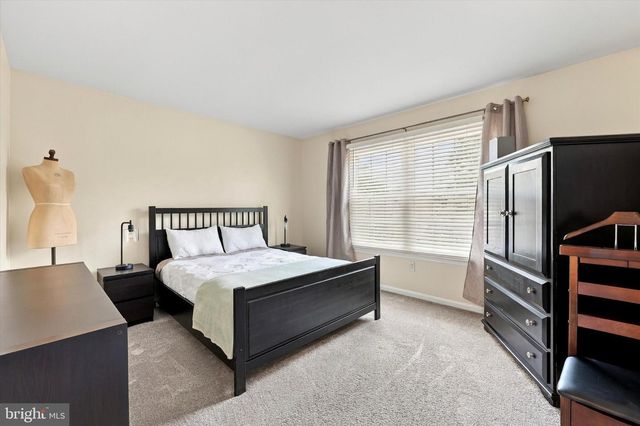 14 HATTARAS CT, Bordentown, NJ 08505
