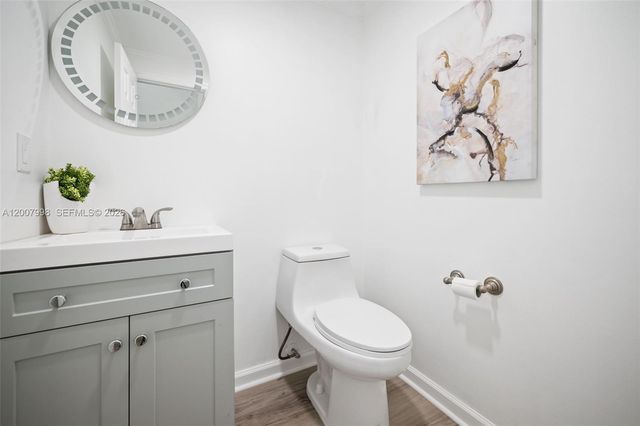 131 NW 187th Ave, Pembroke Pines, FL 33029