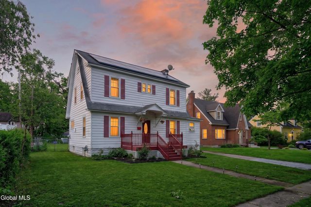 1648 Randolph Road, Schenectady, NY 12308