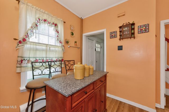 1648 Randolph Road, Schenectady, NY 12308