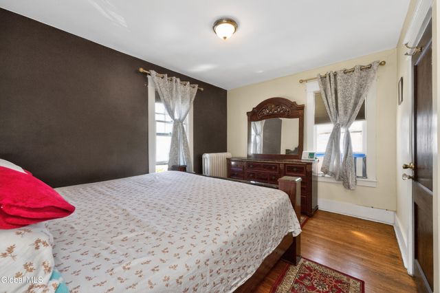 1648 Randolph Road, Schenectady, NY 12308