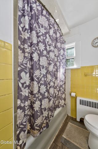 1648 Randolph Road, Schenectady, NY 12308