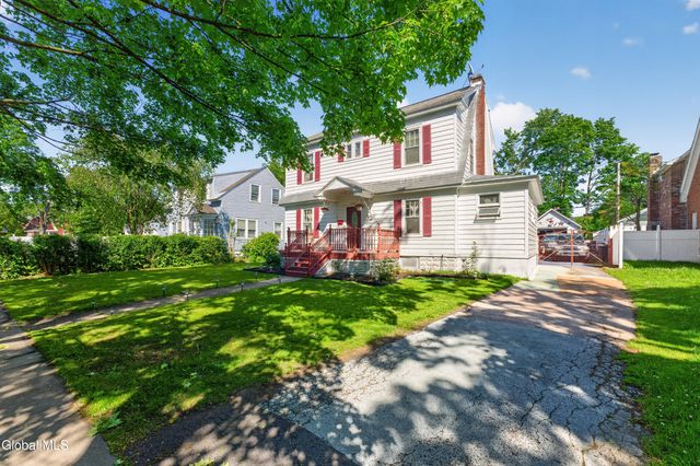 1648 Randolph Road, Schenectady, NY 12308