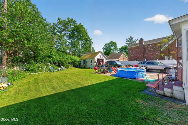 1648 Randolph Road, Schenectady, NY 12308