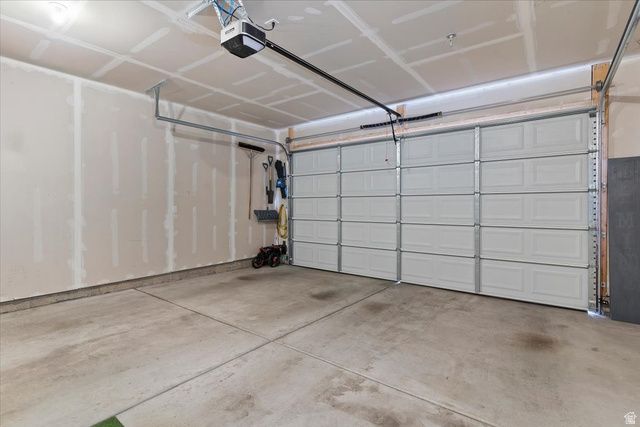 3317 W 3715 S, West Haven, UT 84401
