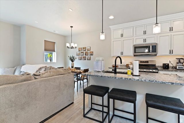 3317 W 3715 S, West Haven, UT 84401