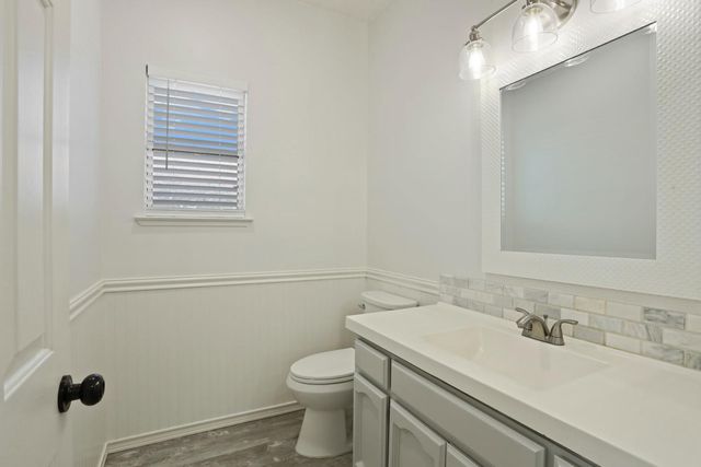 988 Padbury Ct, Galt, CA 95632