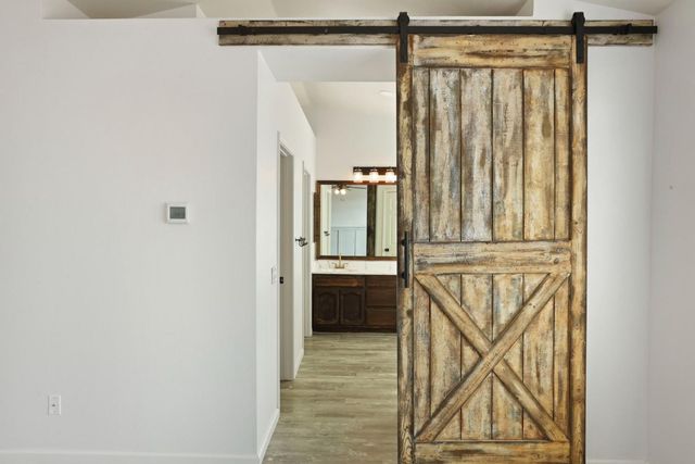 988 Padbury Ct, Galt, CA 95632