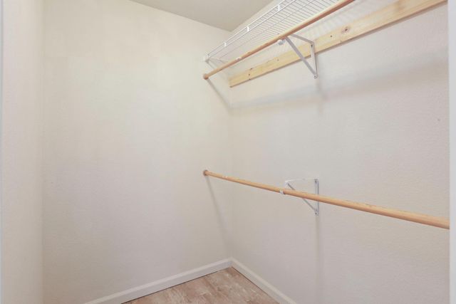 988 Padbury Ct, Galt, CA 95632