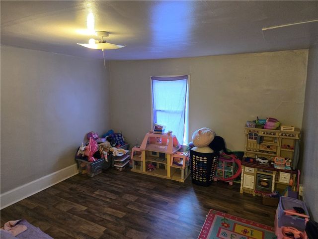 116 S Ashland Ave, New Castle, PA 16102