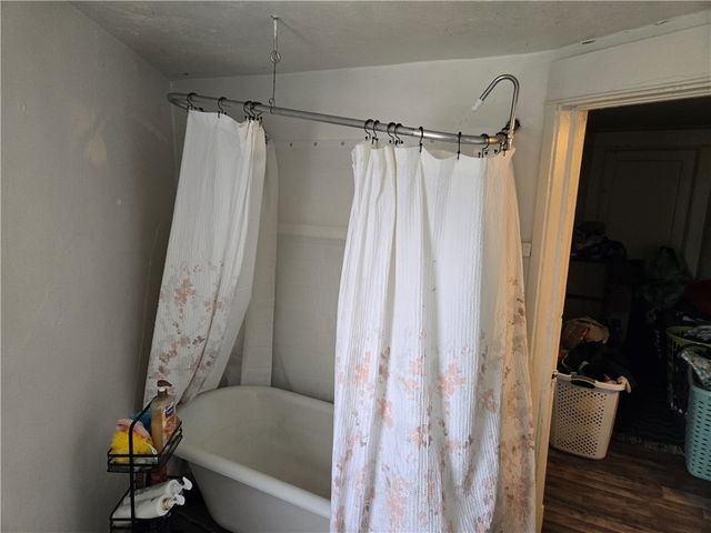 116 S Ashland Ave, New Castle, PA 16102