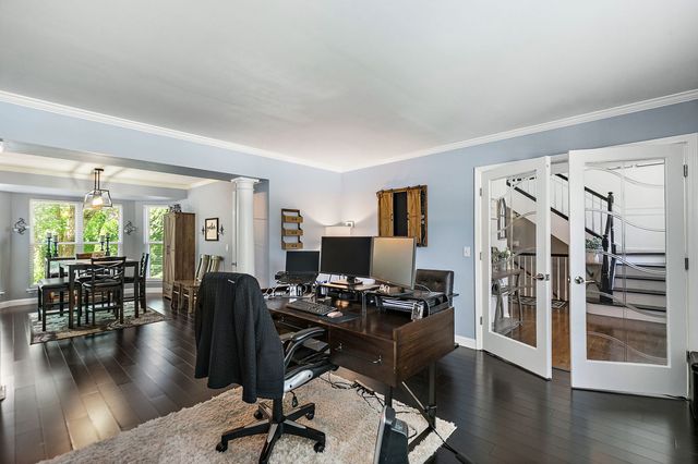 728 Brighton Circle, Port Barrington, IL 60010