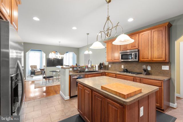 8662 SANDY BEACH LN, King George, VA 22485
