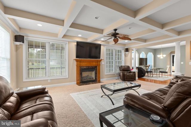 8662 SANDY BEACH LN, King George, VA 22485