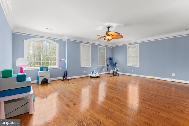 8662 SANDY BEACH LN, King George, VA 22485