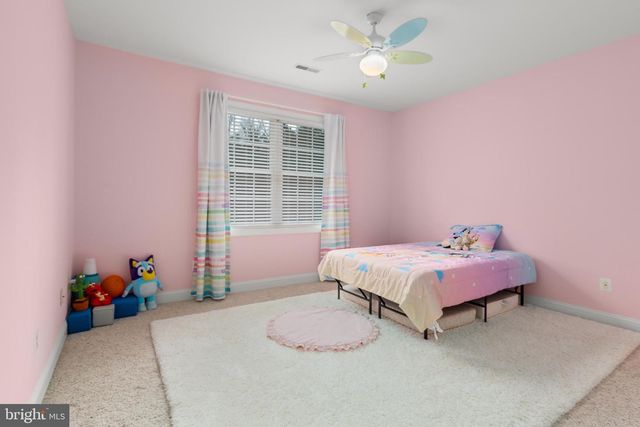 8662 SANDY BEACH LN, King George, VA 22485