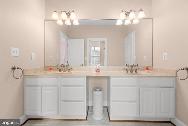 8662 SANDY BEACH LN, King George, VA 22485