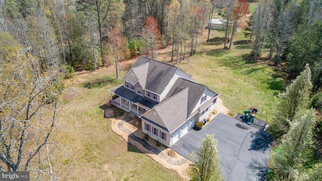 8662 SANDY BEACH LN, King George, VA 22485