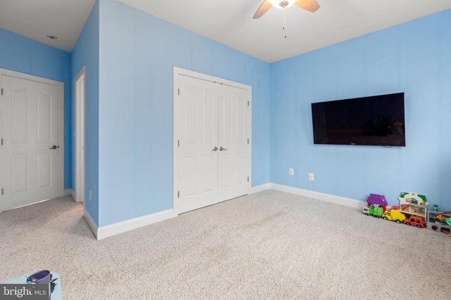 8662 SANDY BEACH LN, King George, VA 22485