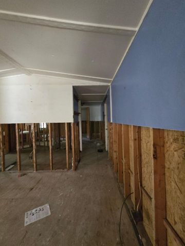 15 Caney Court, Huntsville, TX 77320