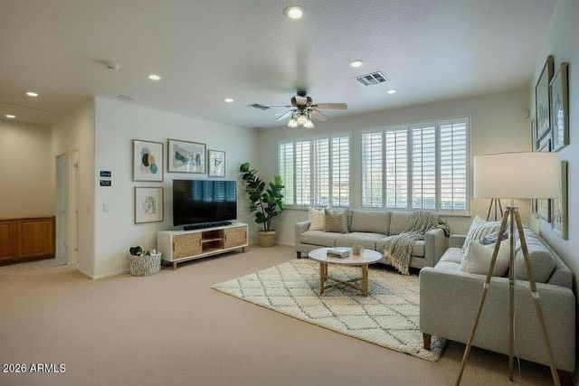 2982 E BOSTON Street, Gilbert, AZ 85295