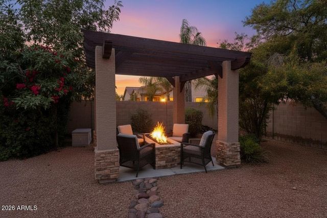 2982 E BOSTON Street, Gilbert, AZ 85295