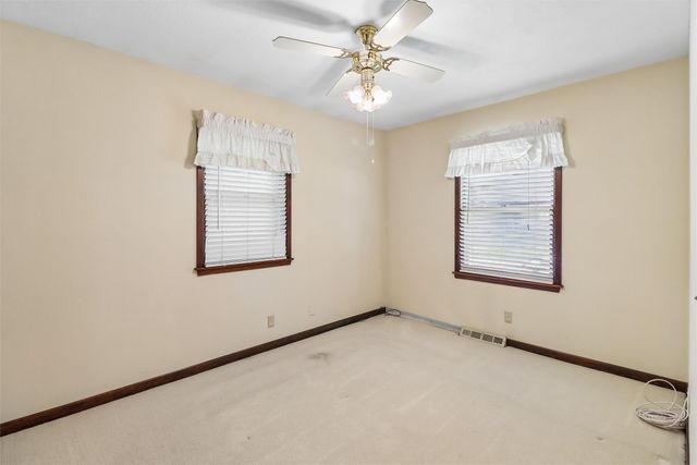 4405 73rd Street, Urbandale, IA 50322