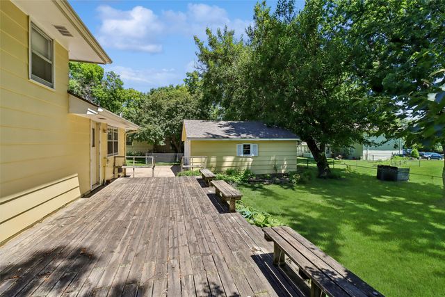 4405 73rd Street, Urbandale, IA 50322