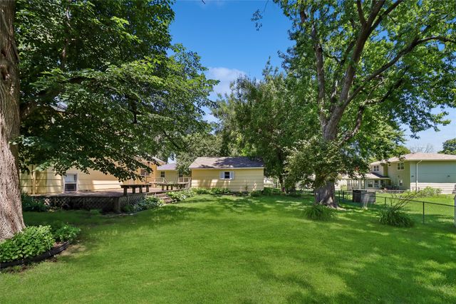 4405 73rd Street, Urbandale, IA 50322