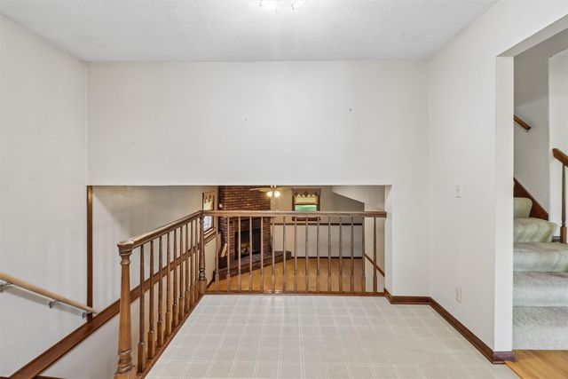 4405 73rd Street, Urbandale, IA 50322
