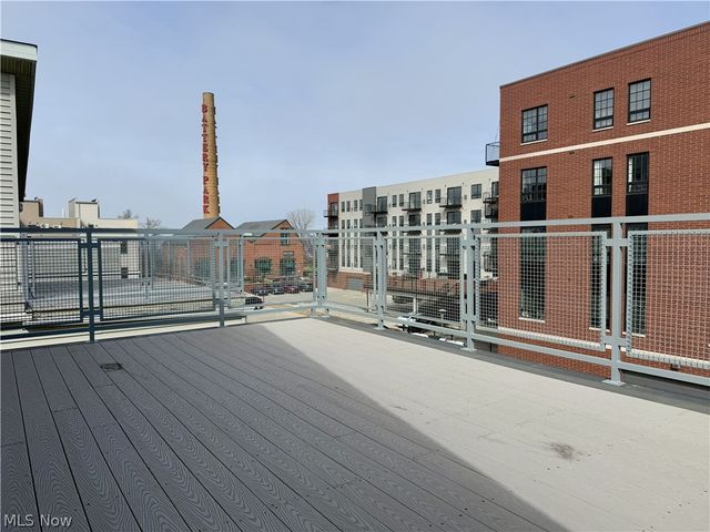 1257 W 76th Street, Cleveland, OH 44102