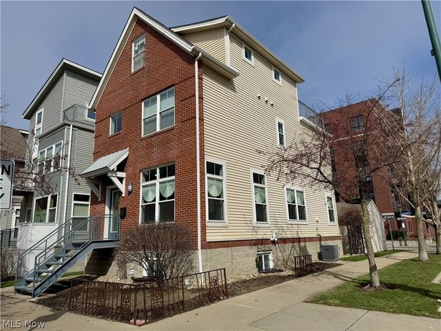 1257 W 76th Street, Cleveland, OH 44102