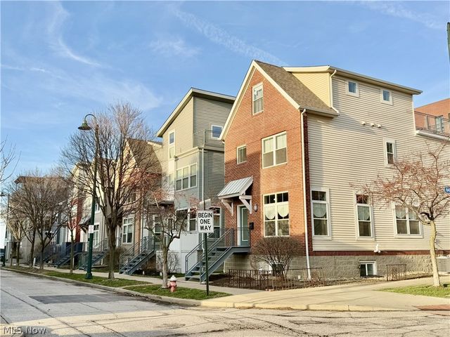 1257 W 76th Street, Cleveland, OH 44102