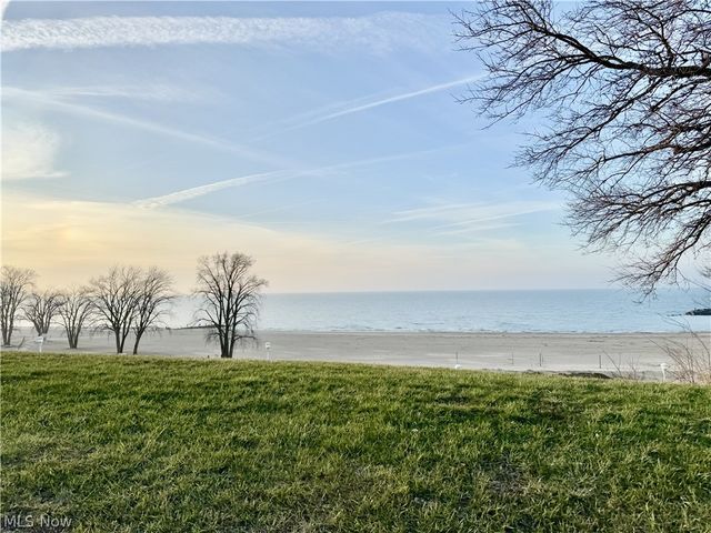 1257 W 76th Street, Cleveland, OH 44102