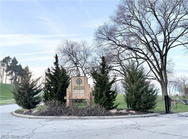 1257 W 76th Street, Cleveland, OH 44102