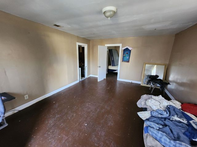 4401 W 18TH, Little Rock, AR 72204