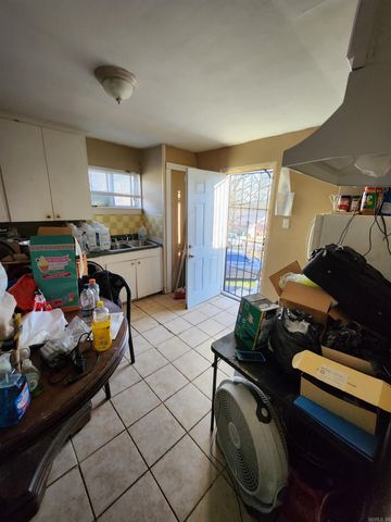 4401 W 18TH, Little Rock, AR 72204