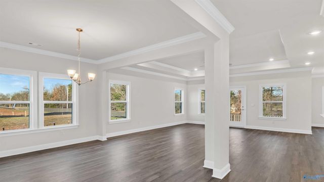 210 Crane Hollow Lane, Huntsville, AL 35811