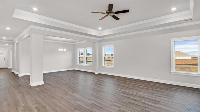 210 Crane Hollow Lane, Huntsville, AL 35811