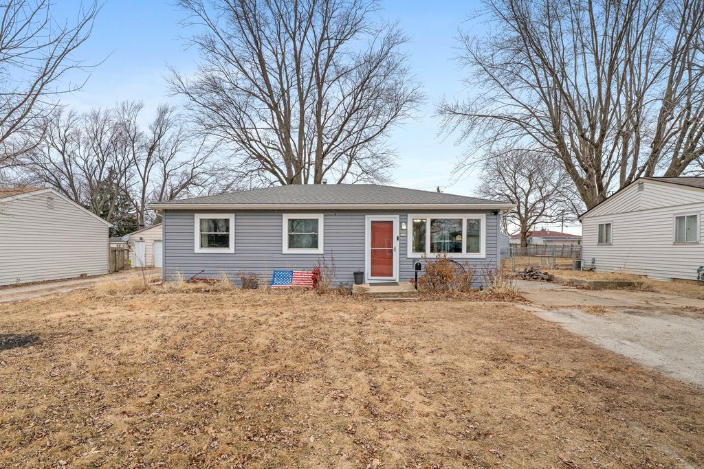 1117 5th Street, Sandwich, IL 60548