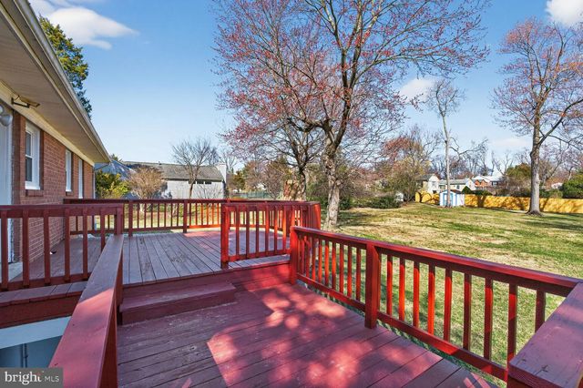 3229 MAGNOLIA AVE, Falls Church, VA 22041