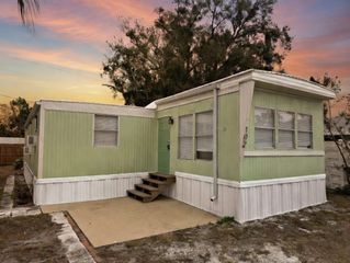 102 LAURETI LANE, Lake Wales, FL 33898