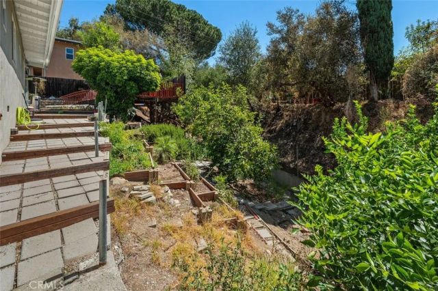 3136 Frances, La Crescenta, CA 91214