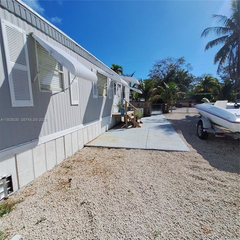 256 Lee Avenue, Key Largo, FL 33037