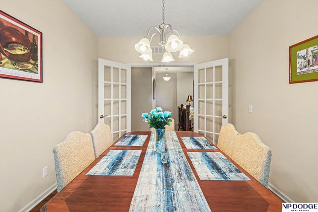 2212 Alexandra Road, Papillion, NE 68133